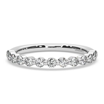 Rounds in Single Prong Wedding Ring