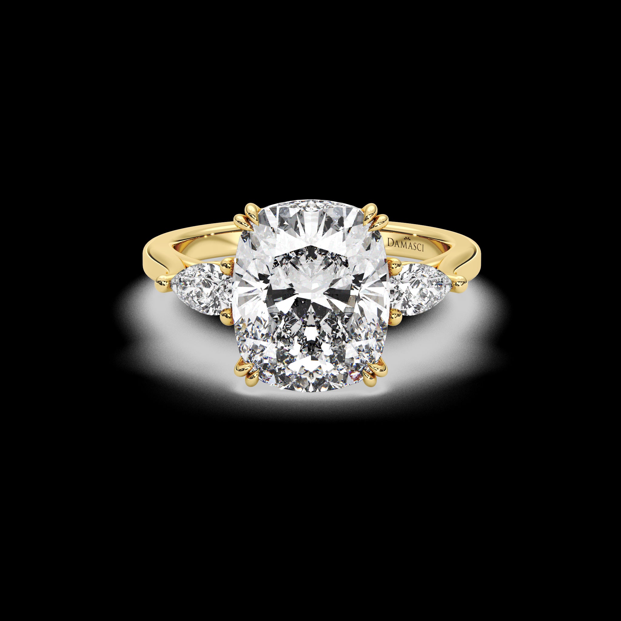 Clase De Real Signature Three-Stone Ring - Elongated Cushion