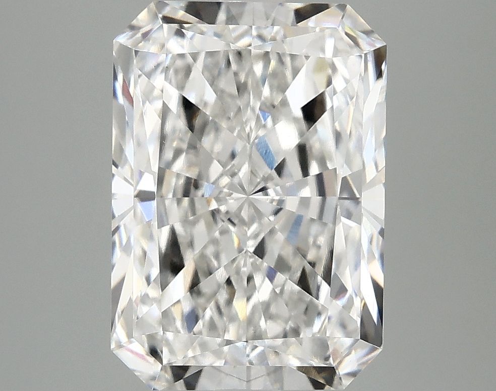 3.92 ct E Color VS1 Clarity Radiant Shape Lab Grown Diamond