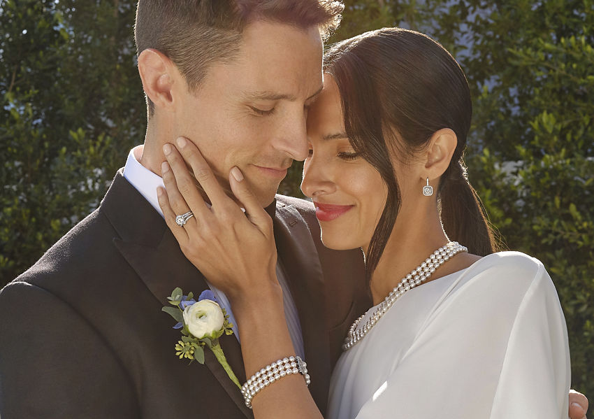 Choosing Destination Wedding Jewelry