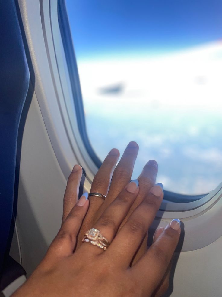 What to do with your Engagement Ring & Wedding Ring when you Travel