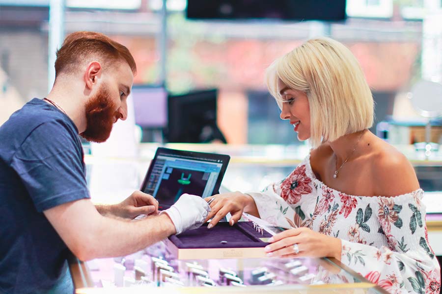 Finding a Jeweler in Toronto