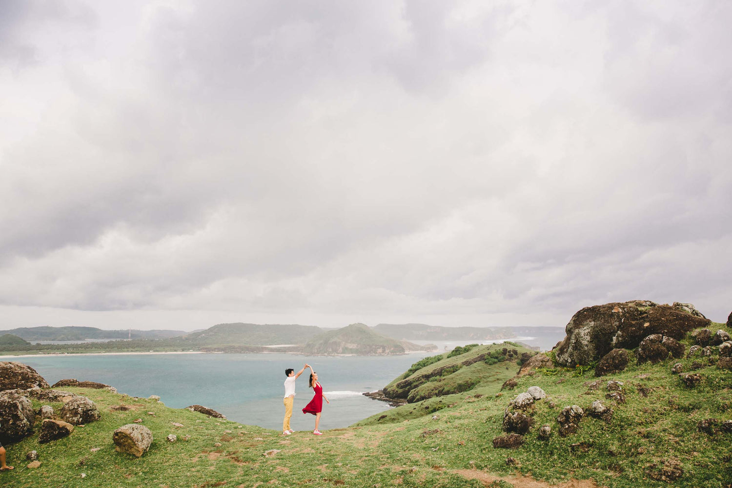 Planning the Proposal She Wants Without Blowing the Surprise