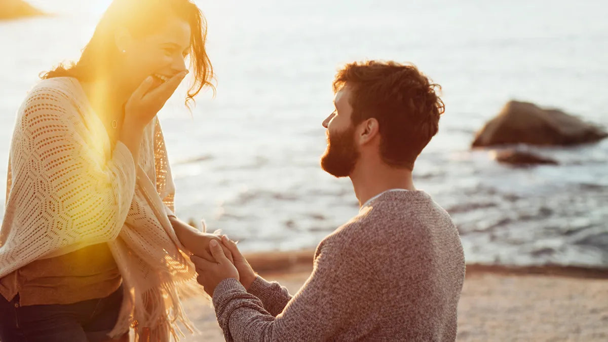 Why You Might Want to Propose in the Summer
