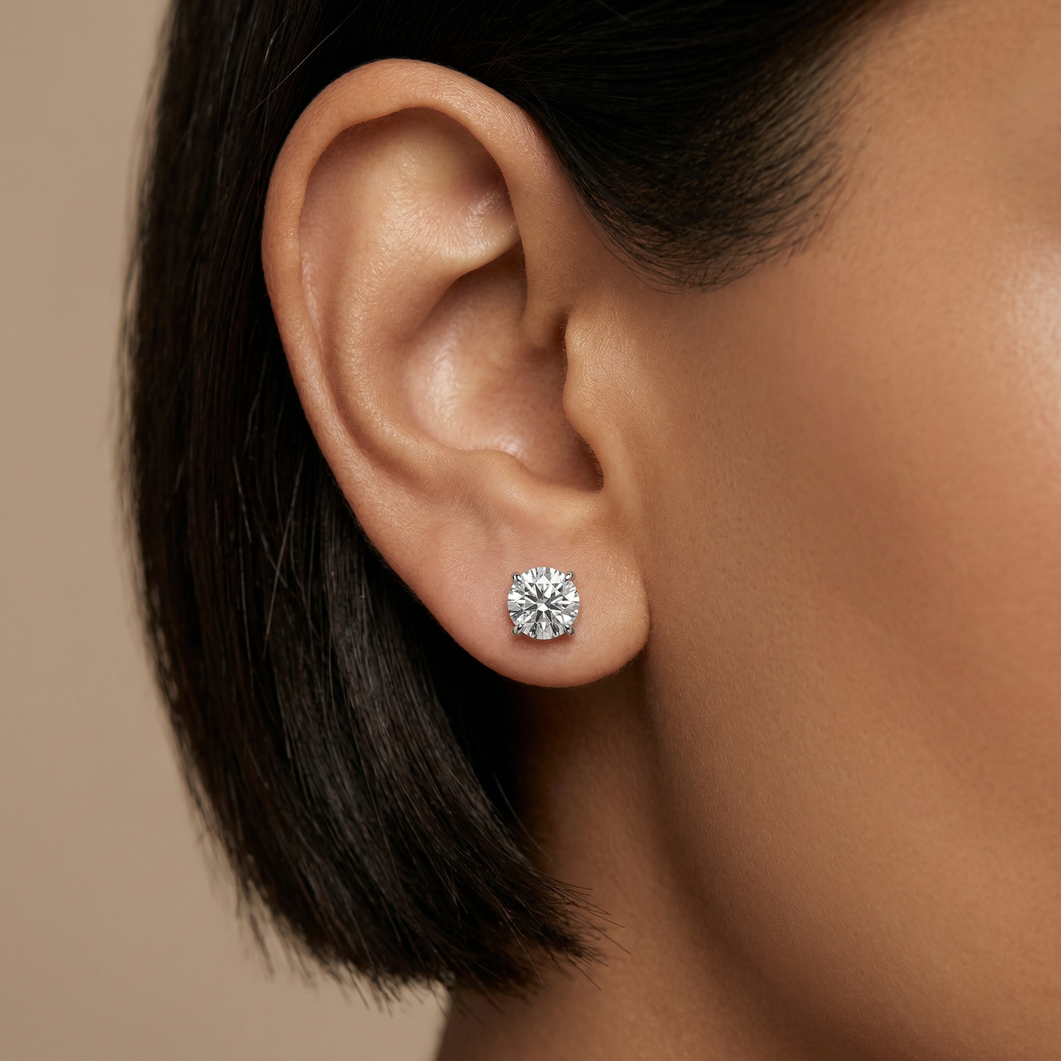 Earrings &amp; Diamond Studs