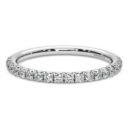 Round Brilliant Diamond Ring with Signature Graponia Setting (0.30 T.C.W)