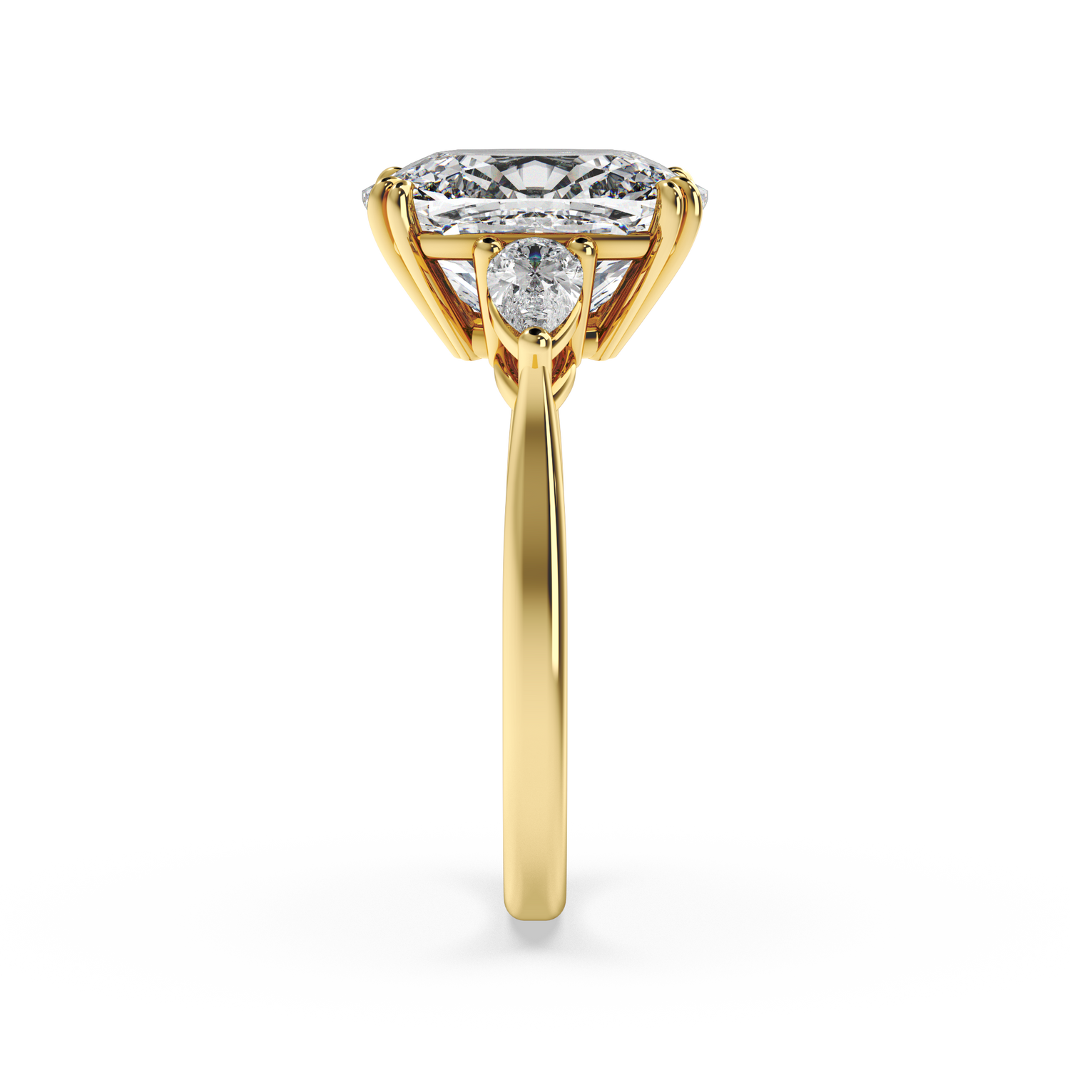 Clase De Real Signature Three-Stone Ring - Elongated Cushion