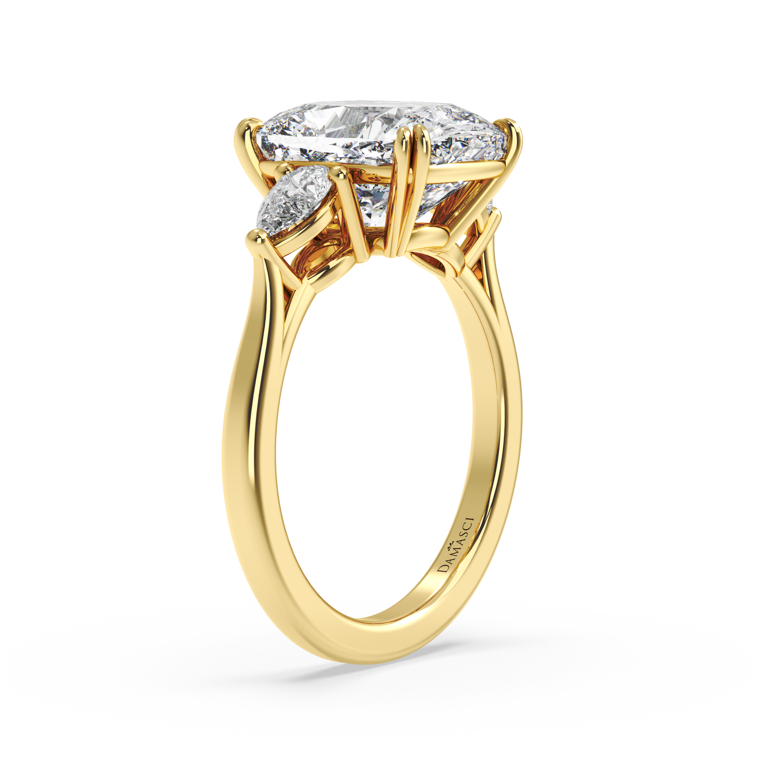 Clase De Real Signature Three-Stone Ring - Elongated Cushion