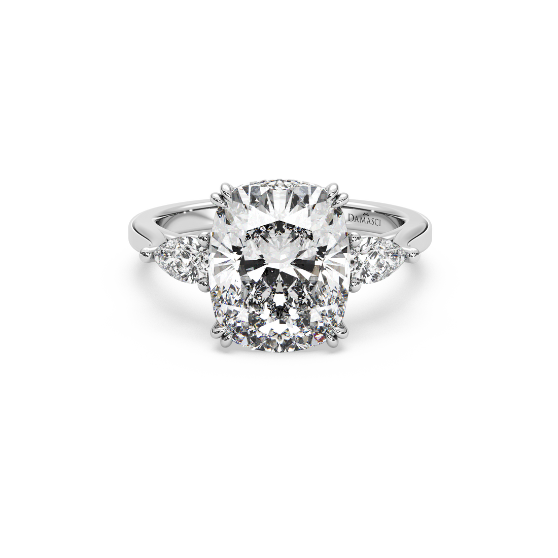 Clase De Real Signature Three-Stone Ring - Elongated Cushion