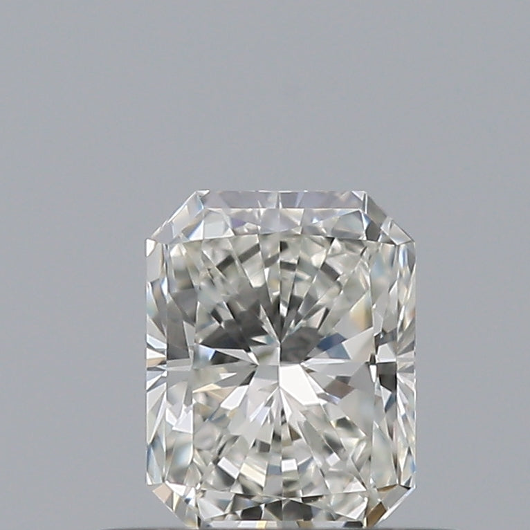 0.40 Carat Radiant Natural Diamond