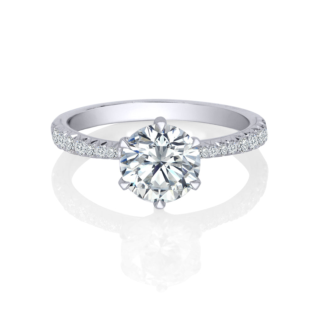 Clase De Real Graponia Six-Claw Diamond Engagement Ring