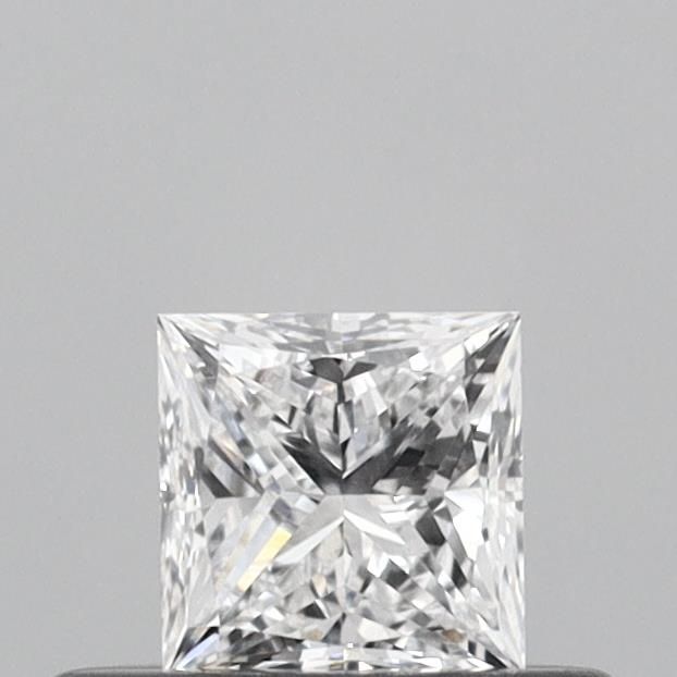0.32 ct D Color VS1 Clarity Princess Shape Lab Grown Diamond